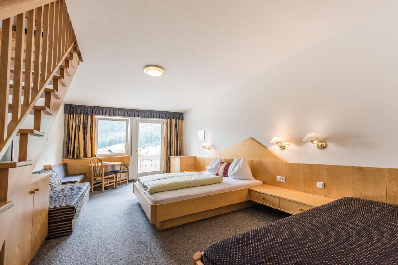 Hotel Fronza - Your Hike & Mountain Home Lutago Exterior foto