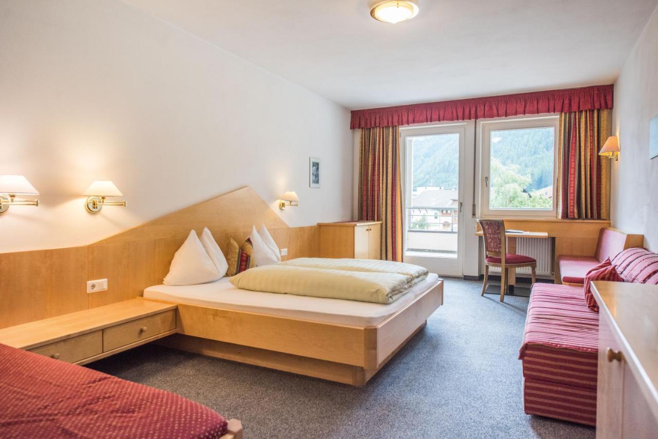 Hotel Fronza - Your Hike & Mountain Home Lutago Exterior foto