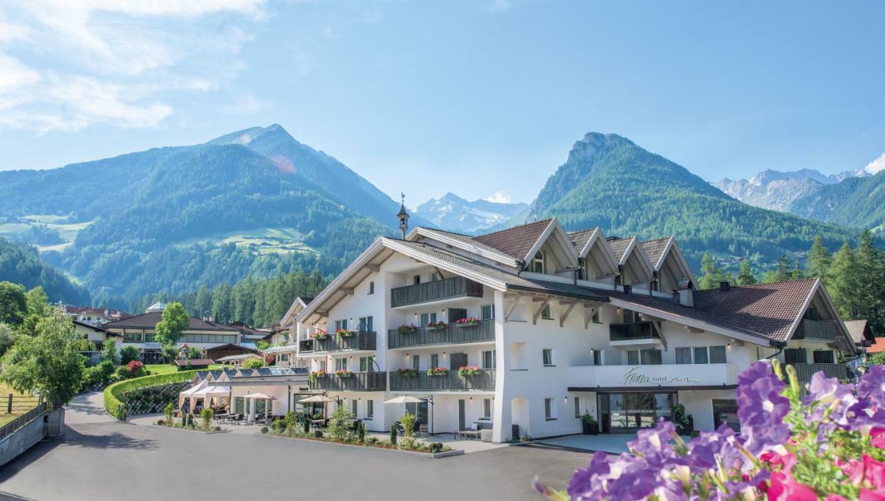Hotel Fronza - Your Hike & Mountain Home Lutago Exterior foto